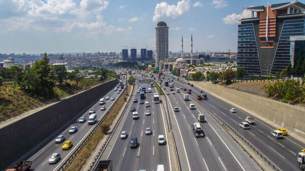 الطريق السريع وتأثيره على قطاع العقارات في إسطنبول
