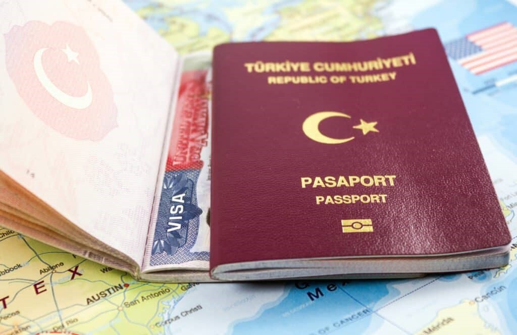 Turkish passport 